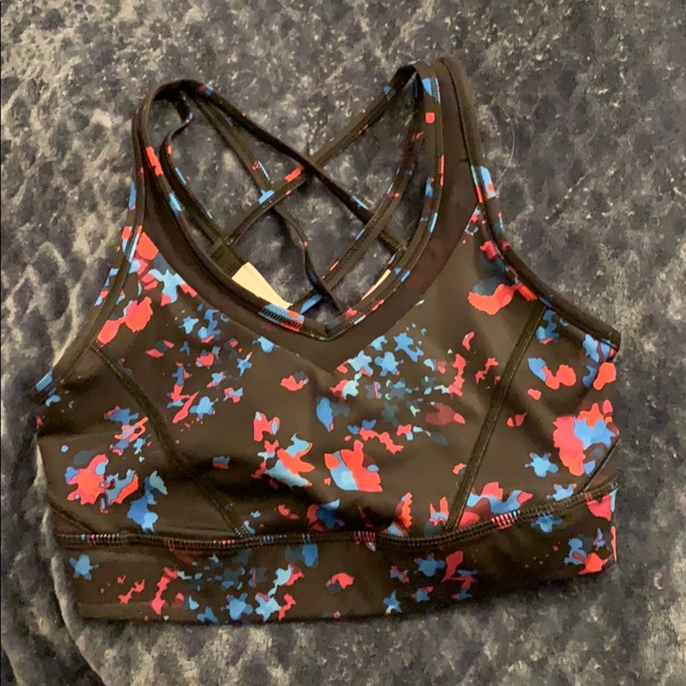 Lululemon sports bra